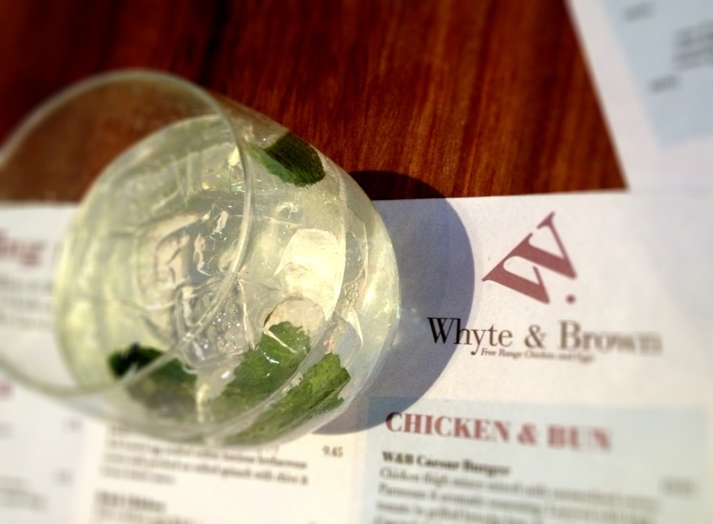 Square One vodka with elderflower tonic @whyteandbrown