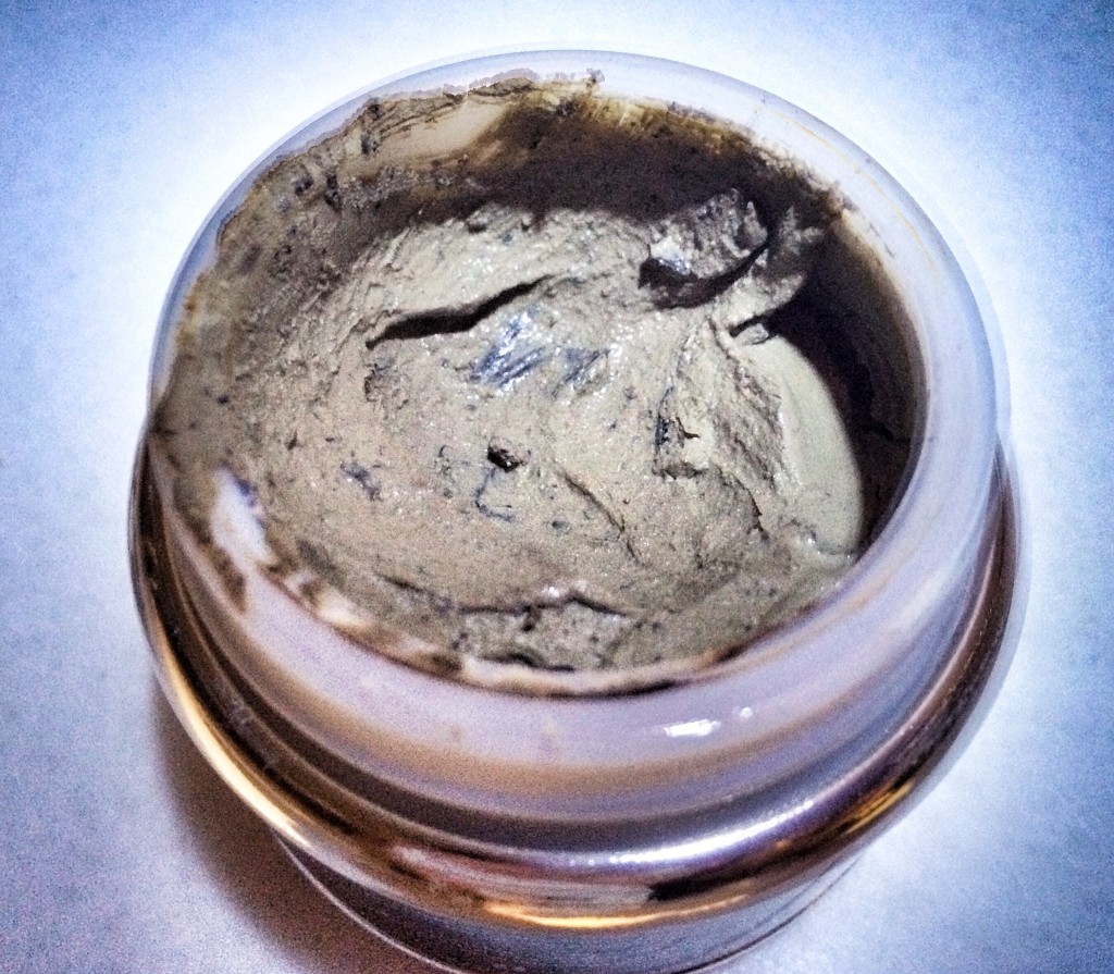 green mud works miracles, GLAMGLOW