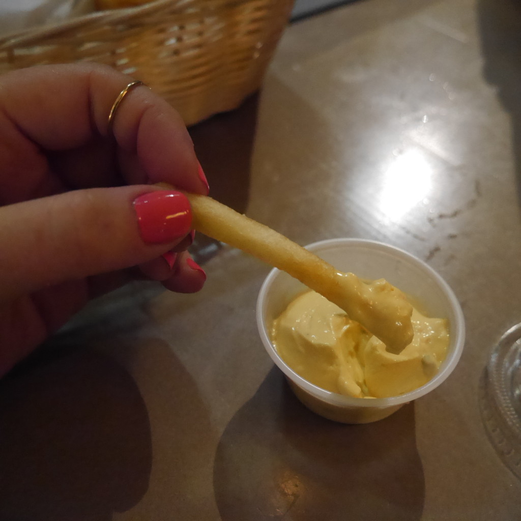 a chip with Béarnaise