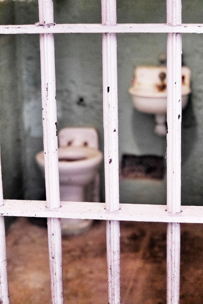 alcatraz toilet san francisco