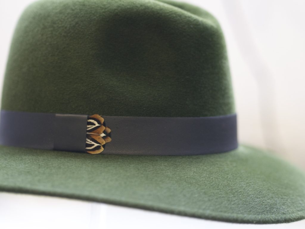 Willow Fedora in Green with leather and pheasant band